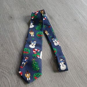 The Save The Children Collection Festive Silk Tie with Holiday Print NWOT